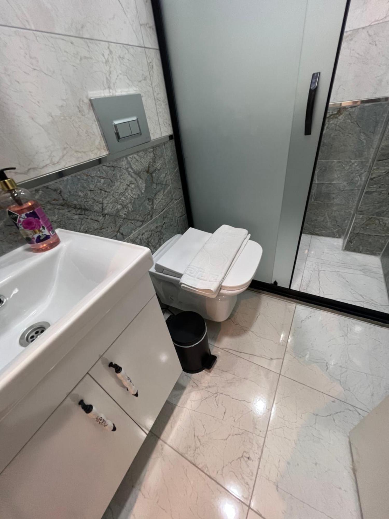 Feycem Suites Hotel อิสตันบูล ภายนอก รูปภาพ